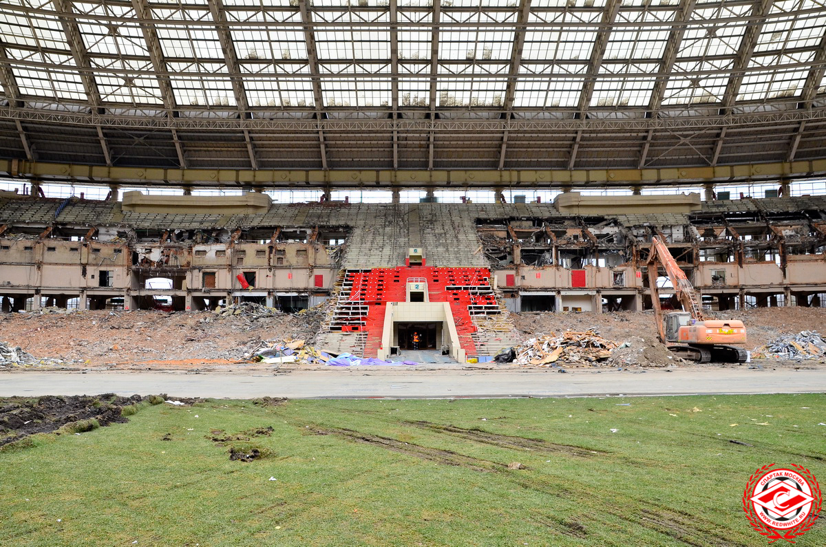 http://www.redwhite.ru/upload/iblock/4e7/reconstruction%20Luzhniki%20(26).jpg_Thumbnail0.jpg