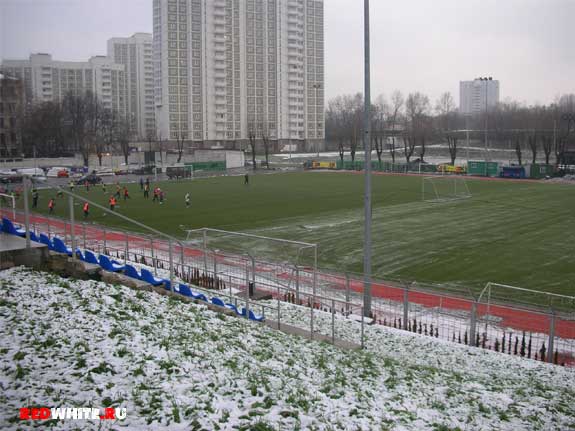 Стадион труд в москве