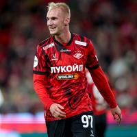 Денисов обратился к болельщикам «Спартака» после продления контракта