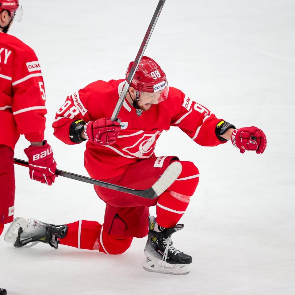 «Спартак» одержал волевую победу над СКА в матче КХЛ