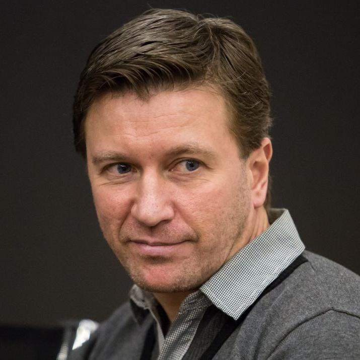 "Нет вожака и лидера". Валерий Кечинов — о старте "Спартака" "Нет вожака и лидера". Валерий Кечинов — о старте "Спартака"