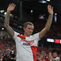 Поздравляем Романа Павлюченко!