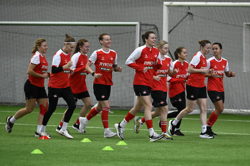 Дайджест новостей ЖФК «Спартак» | Предсезонные сборы