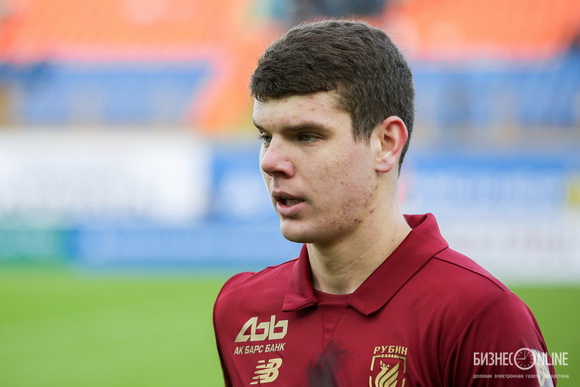 Игорь Коновалов: "На "Спартак" обиды нет. У Бердыева я прогрессирую" Игорь Коновалов: "На "Спартак" обиды нет. У Бердыева я прогрессирую"