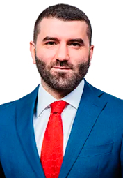 Рустам МАХМУТОВ Рустам МАХМУТОВ
