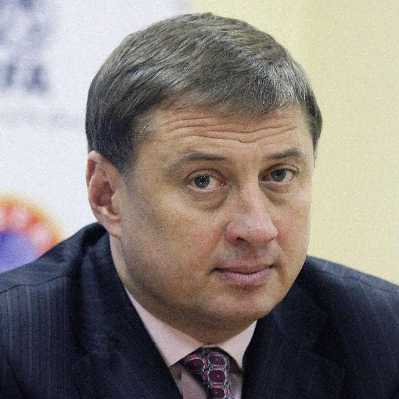 Шикунов о продлении контракта с Денисовым