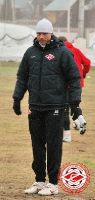Валерий Карпин