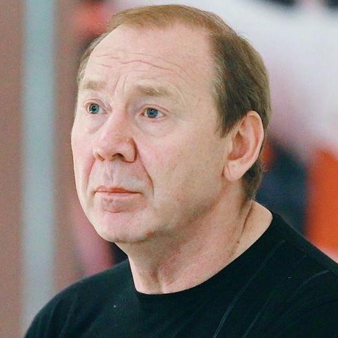 Романцев предложил уменьшать зарплату иностранным тренерам, если они не смогут выучить русский язык