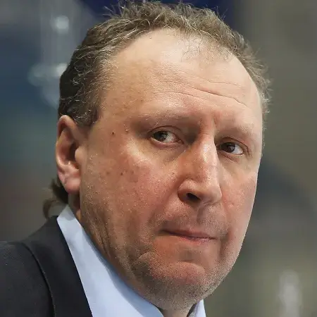 «Игра сложилась как сложилась». Тренер «Спартака» — о поражении от «Локомотива»