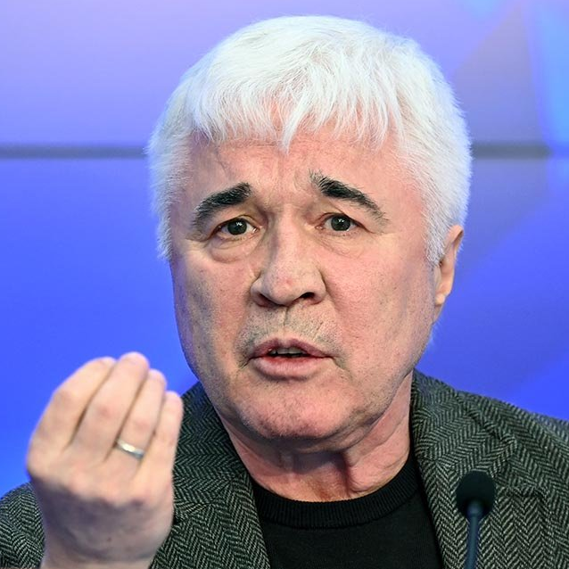 «То, что Станкович психует, видно по всему сейчас» — Ловчев «То, что Станкович психует, видно по всему сейчас» — Ловчев